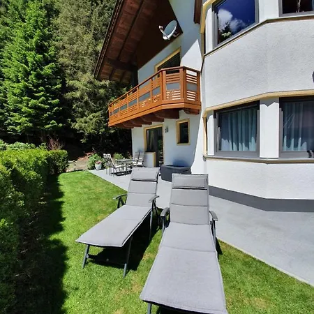 Apartament Haus Bergheimat St. Leonhard im Pitztal