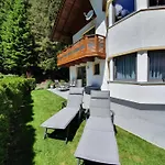 Апартаменты Haus Bergheimat Санкт-Леонхард-им-Пицталь